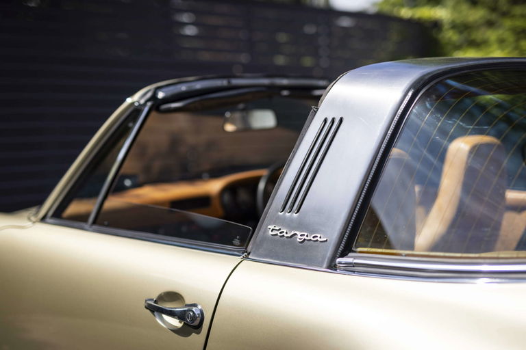 Porsche 911 Carrera 3,0