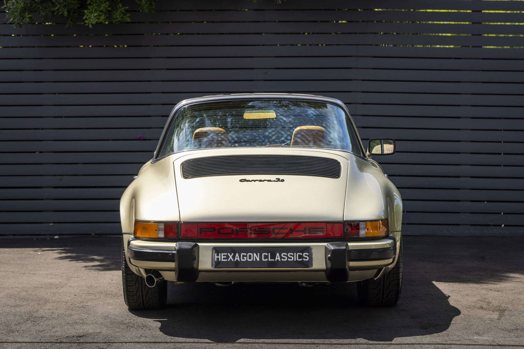 Porsche 911 Carrera 3,0
