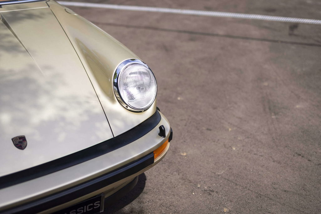 Porsche 911 Carrera 3,0