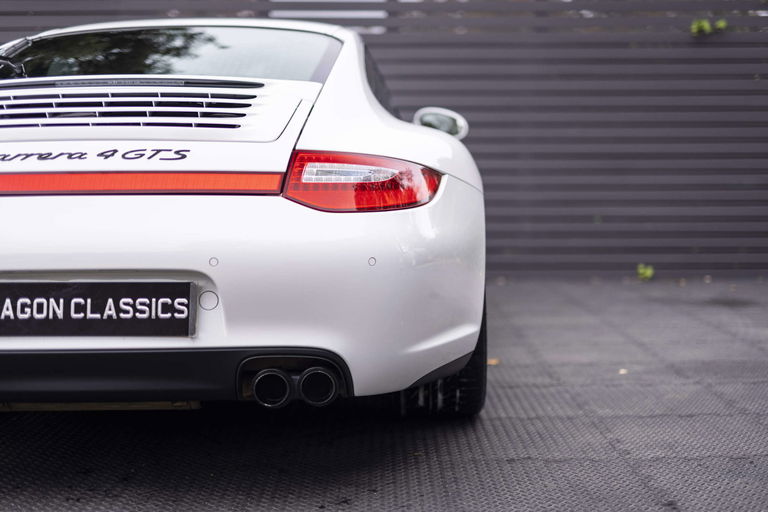 Porsche 997.2 Carrera 4 GTS