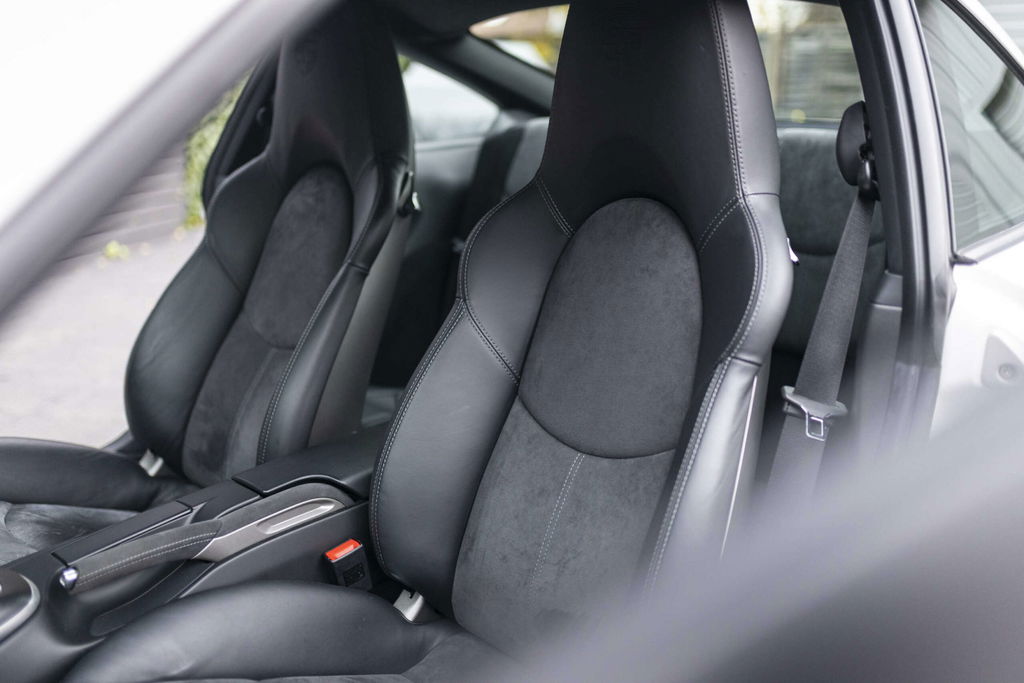 Porsche 997.2 Carrera 4 GTS