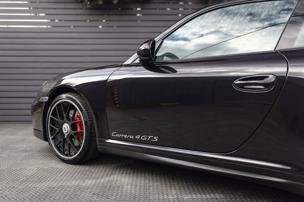 Porsche 997.2 Carrera GTS