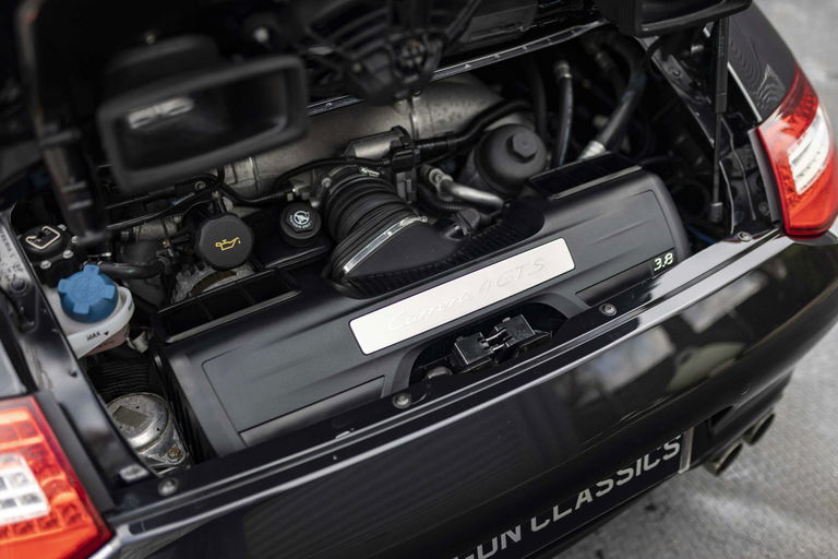 Porsche 997.2 Carrera GTS