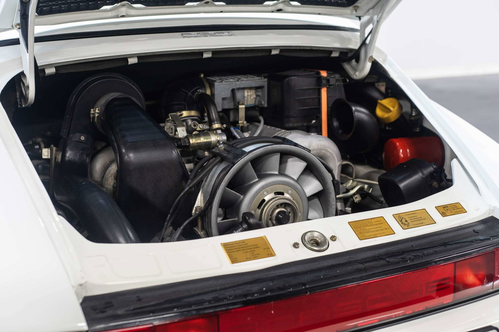 Porsche 911 Carrera 3.2 Speedster