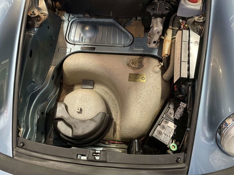 Porsche 911 Carrera 3.2