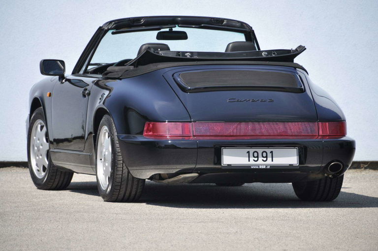 Porsche 964 Carrera 2