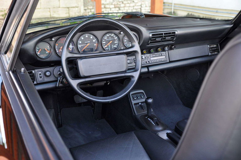 Porsche 964 Carrera 2