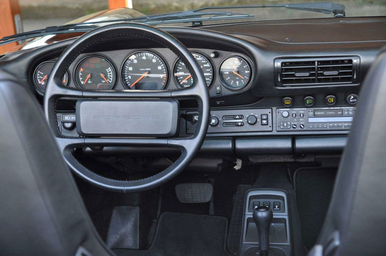 Porsche 964 Carrera 2