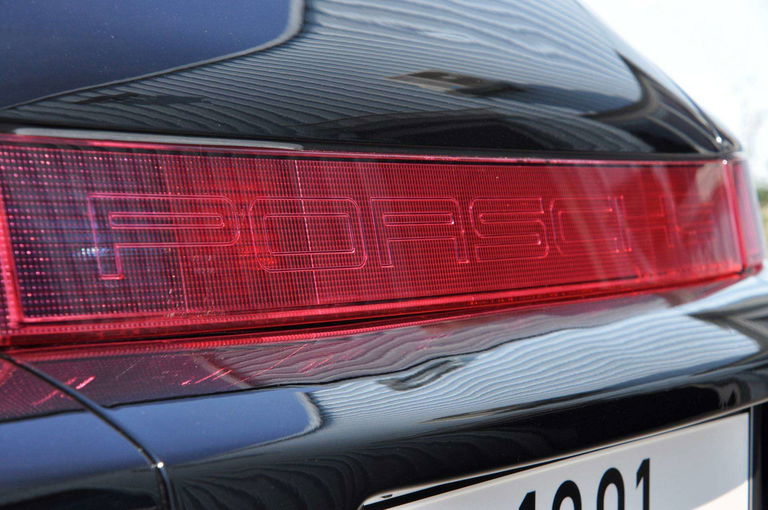 Porsche 964 Carrera 2