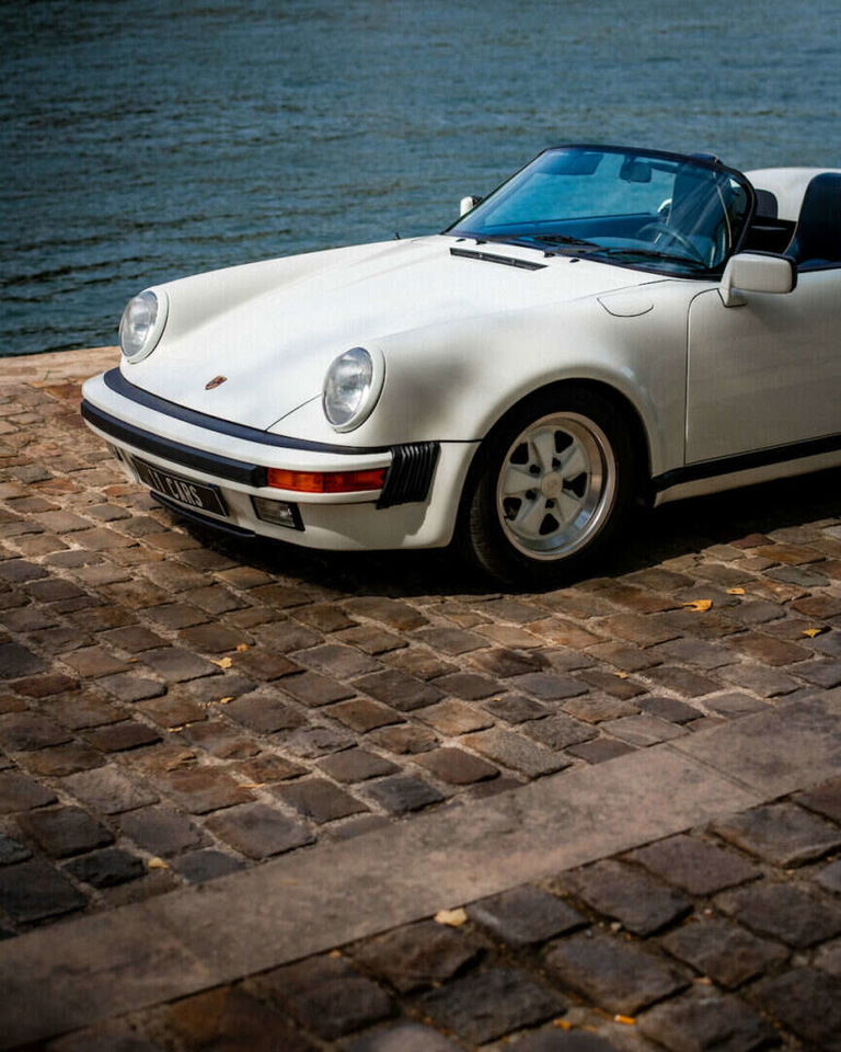 Porsche 911 Carrera 3.2 Speedster (US)