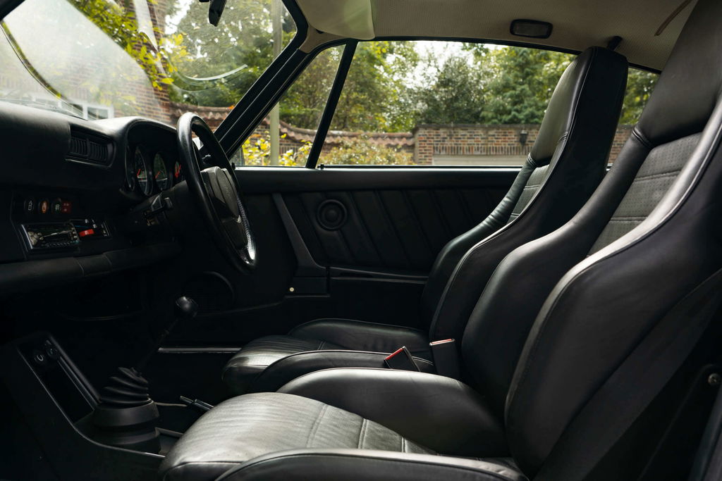 Porsche 911 Turbo 3.3