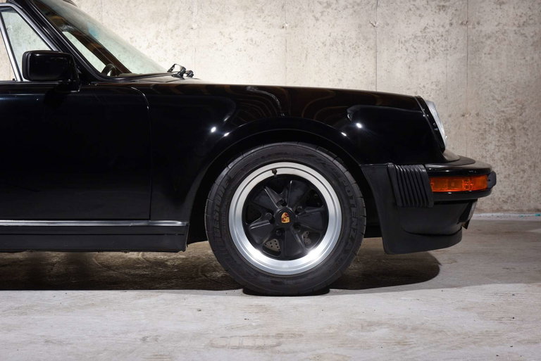 Porsche 911 Carrera 3.2 WTL