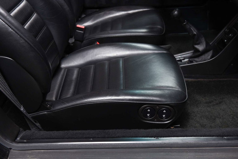 Porsche 911 Carrera 3.2 WTL