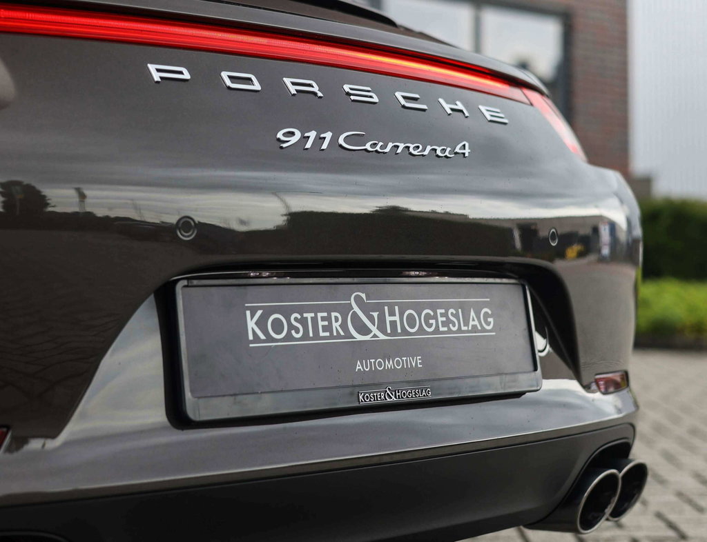 Porsche 991 Carrera 4