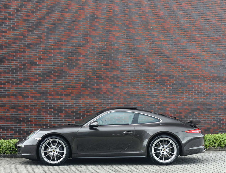 Porsche 991 Carrera 4