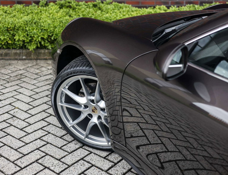 Porsche 991 Carrera 4