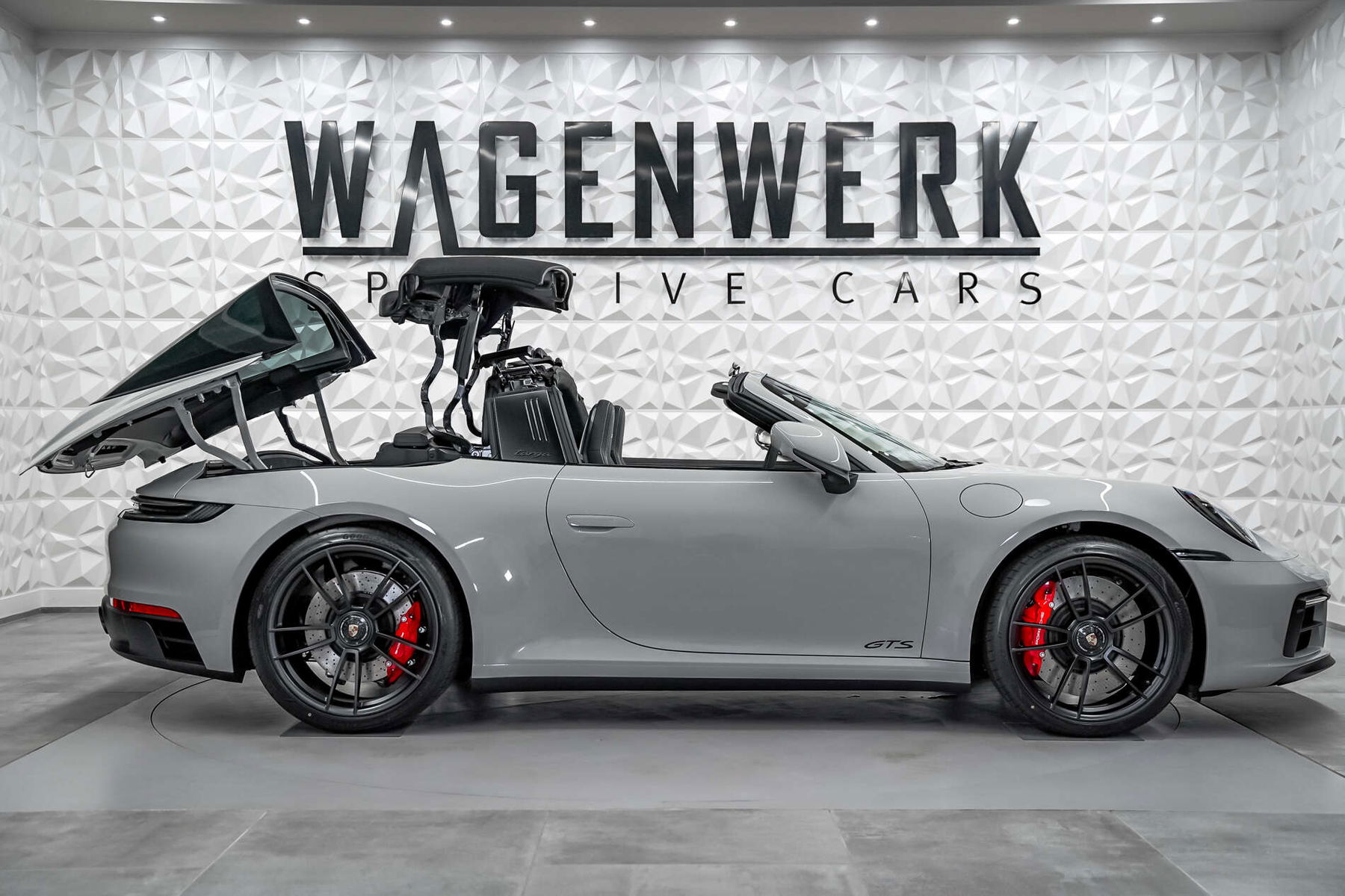 Porsche 992 Targa 4 GTS 2022 - elferspot.com - Marketplace