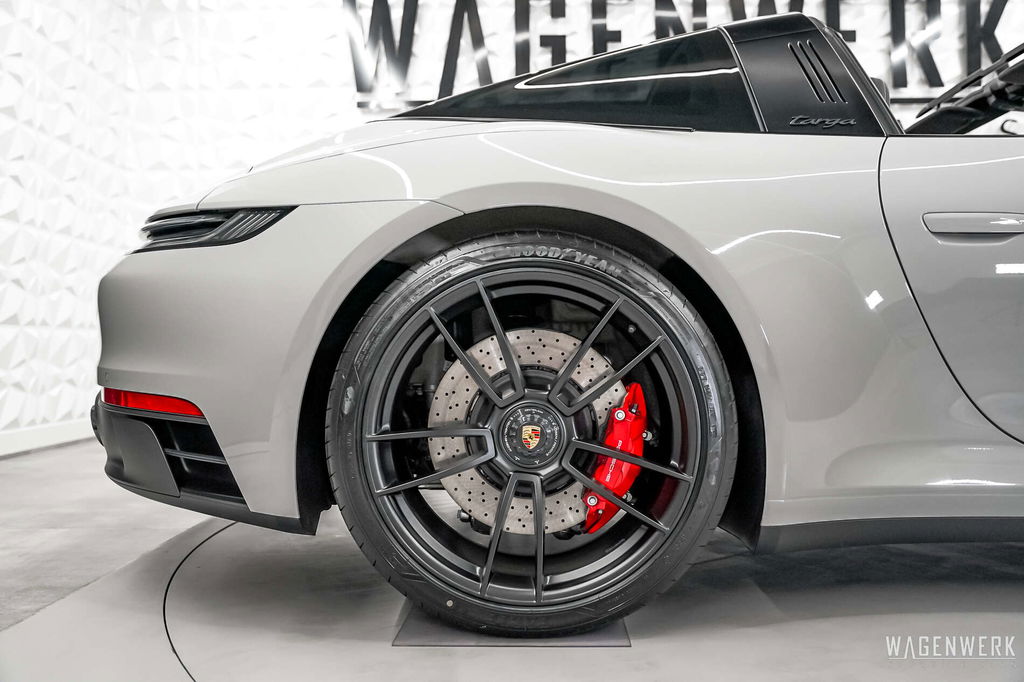 Porsche 992 Targa 4 GTS