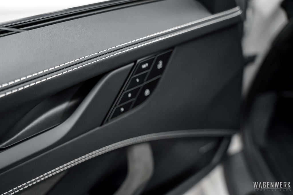 Porsche 992 Targa 4 GTS