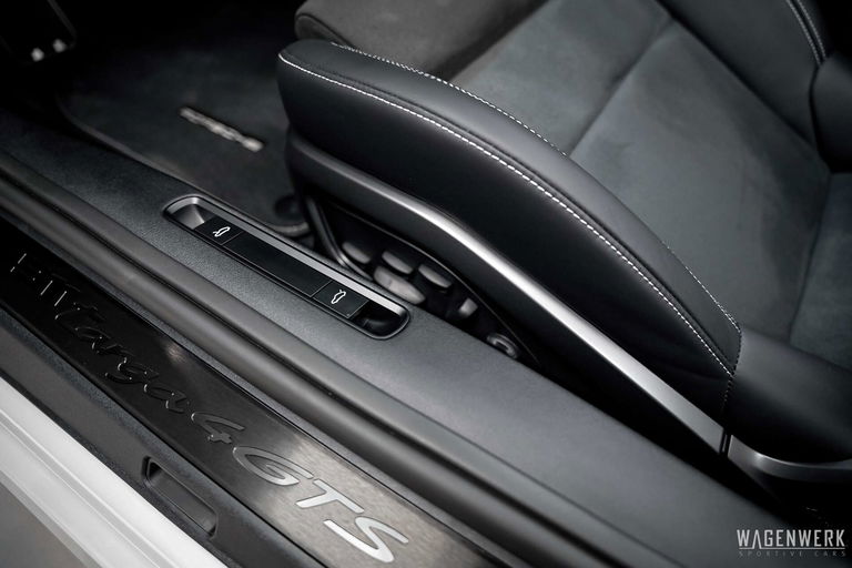 Porsche 992 Targa 4 GTS