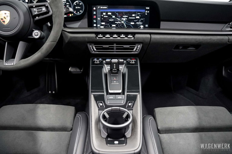 Porsche 992 Targa 4 GTS