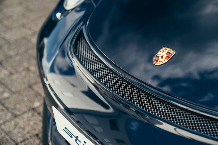 Porsche 991 GT3 Touring