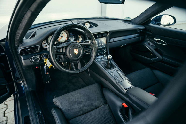 Porsche 991 GT3 Touring