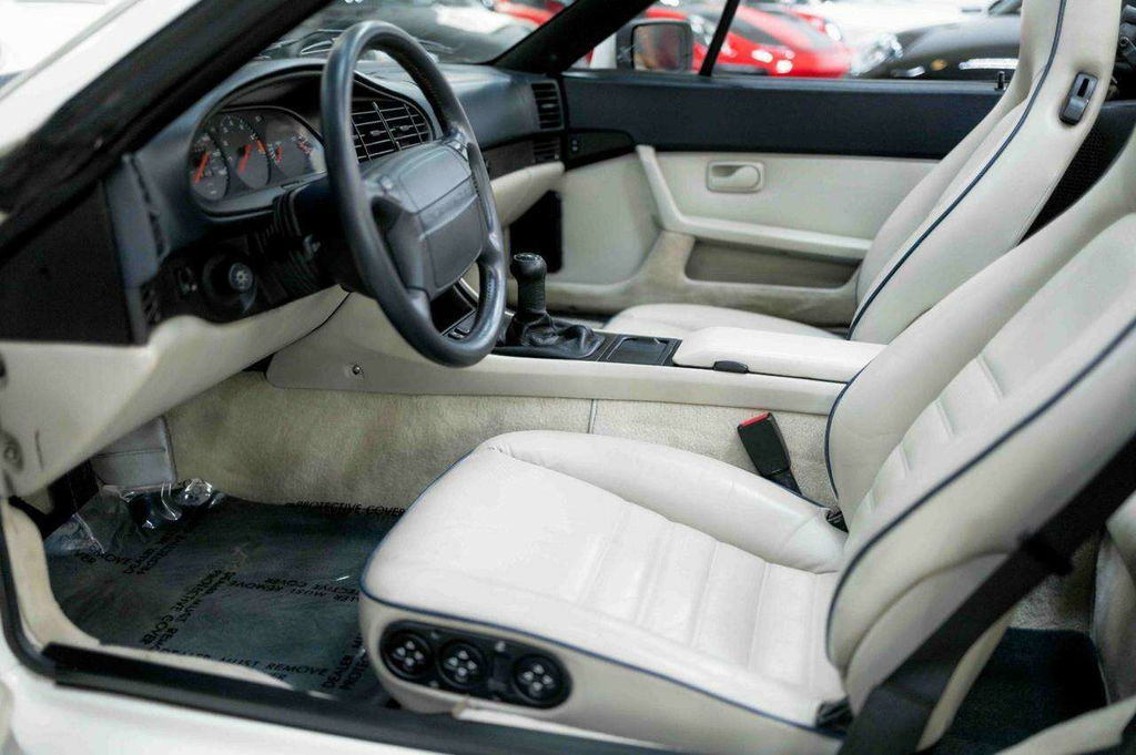 Porsche 944 S2 Cabriolet