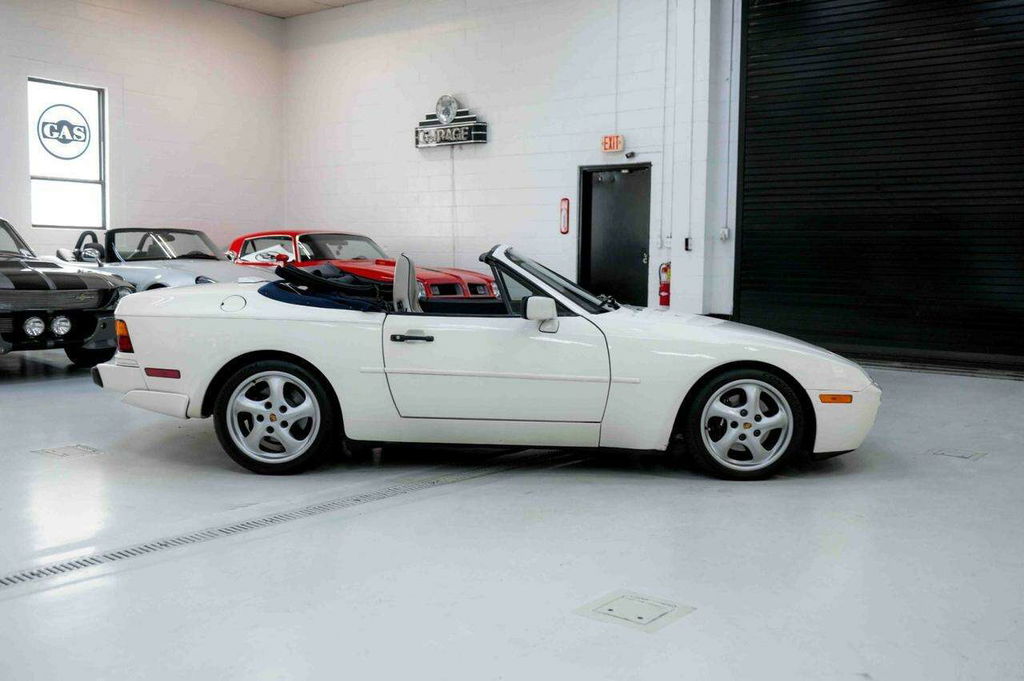 Porsche 944 S2 Cabriolet