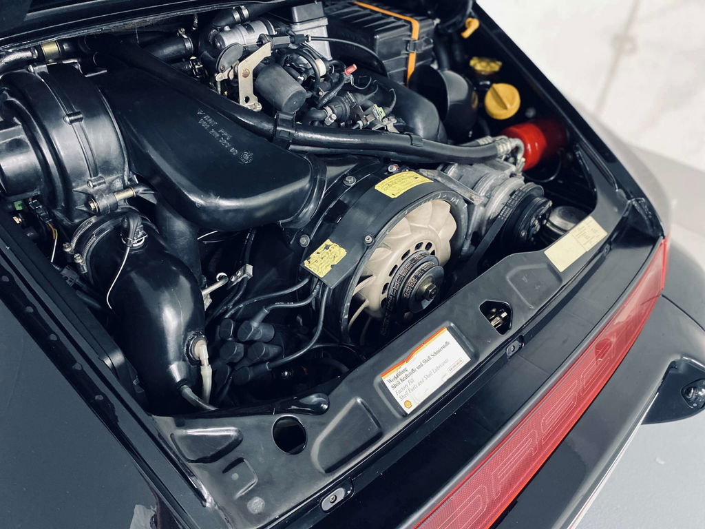 Porsche 964 Carrera 2