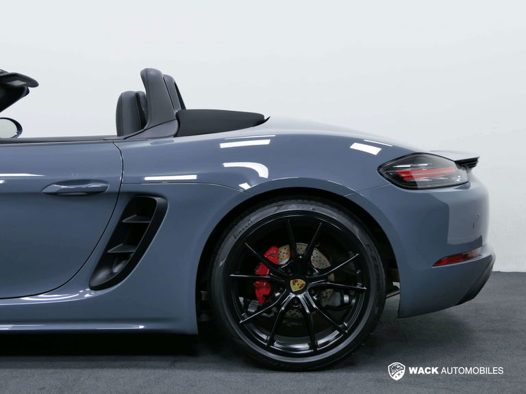 Porsche 718 Boxster S