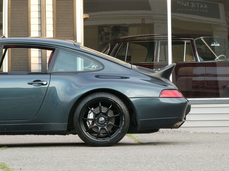 Porsche 993 Carrera 4