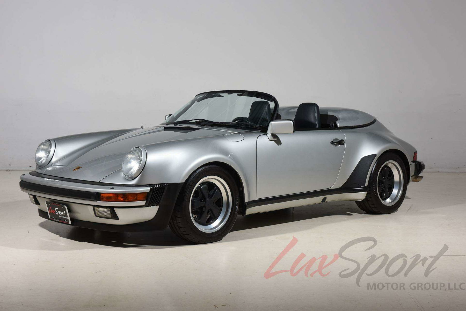 Porsche 911 Carrera 3.2 Speedster