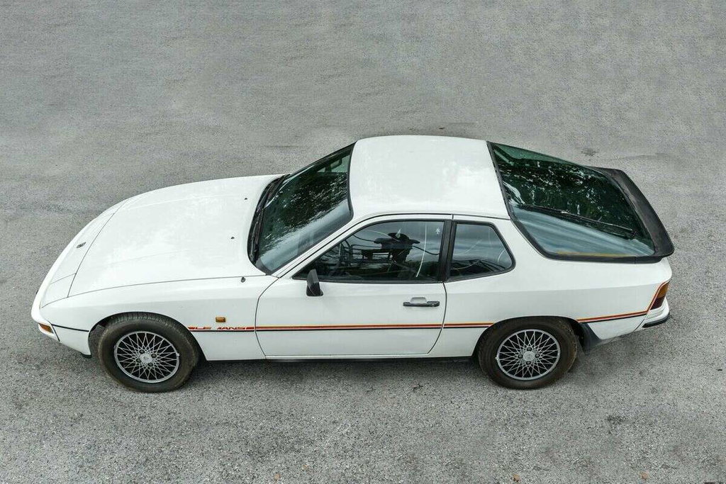 1980-PORSCHE-924-LE-MANS-