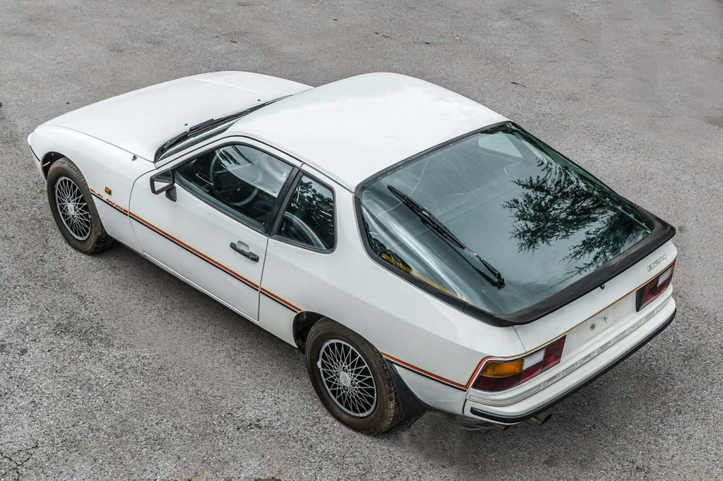 Porsche 924