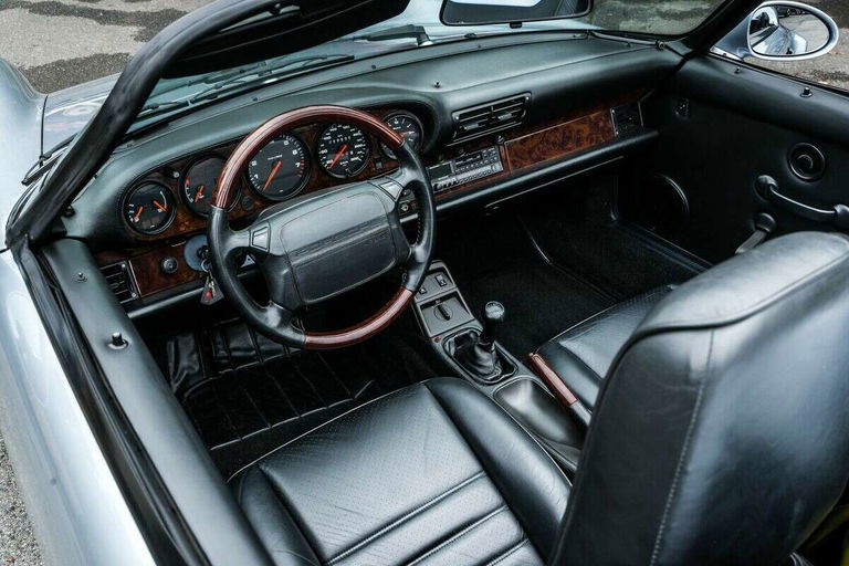 Porsche 964 Carrera 2 Speedster