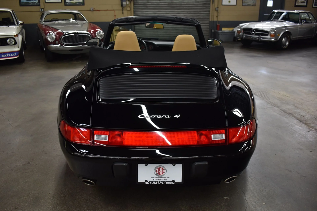 Porsche 993 Carrera 4