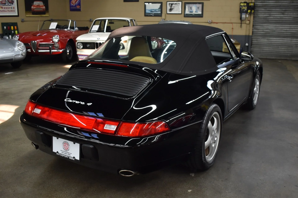 Porsche 993 Carrera 4