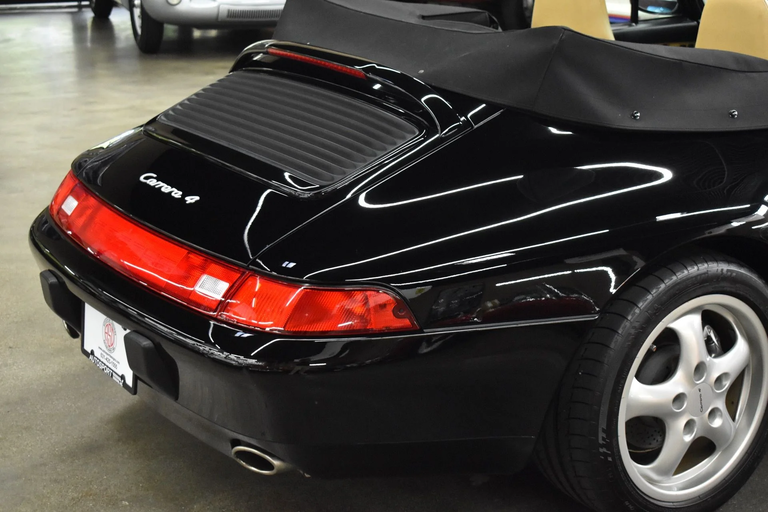 Porsche 993 Carrera 4