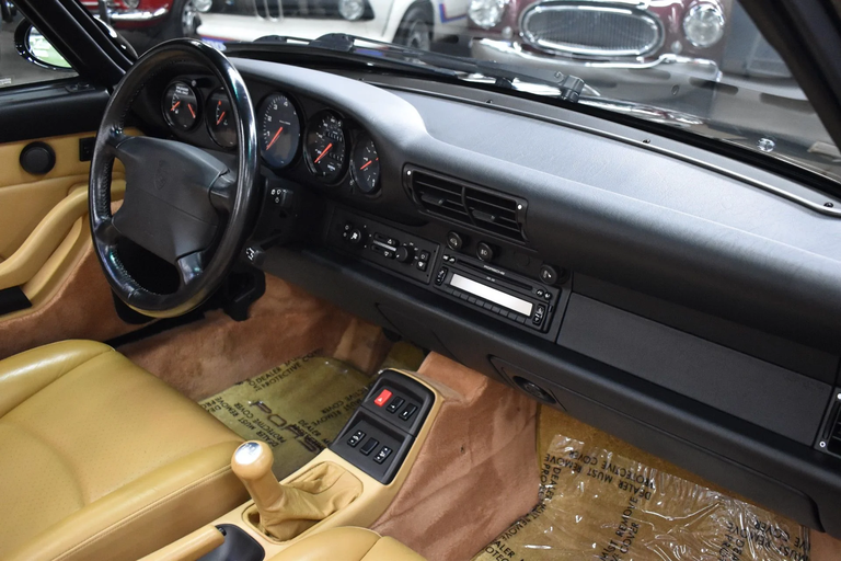 Porsche 993 Carrera 4
