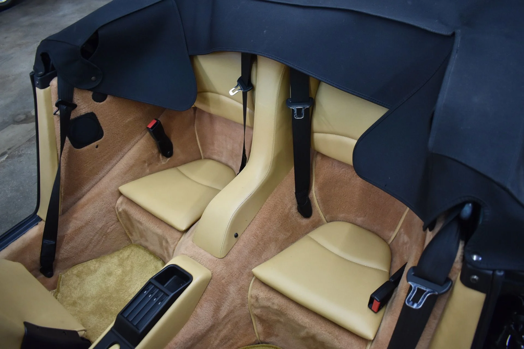 Porsche 993 Carrera 4