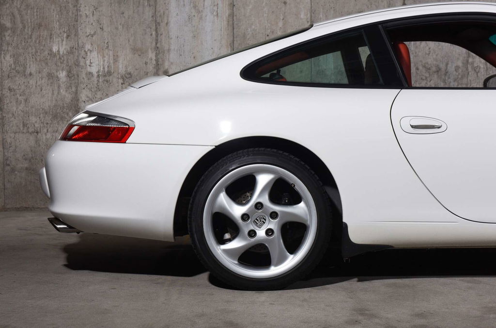 Porsche 996.2 Carrera