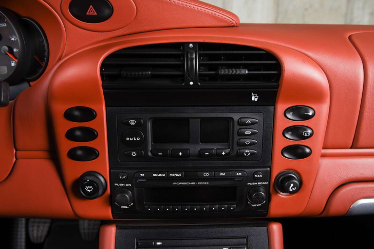 Porsche 996.2 Carrera