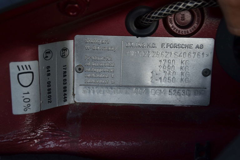 Porsche 964 Carrera 4