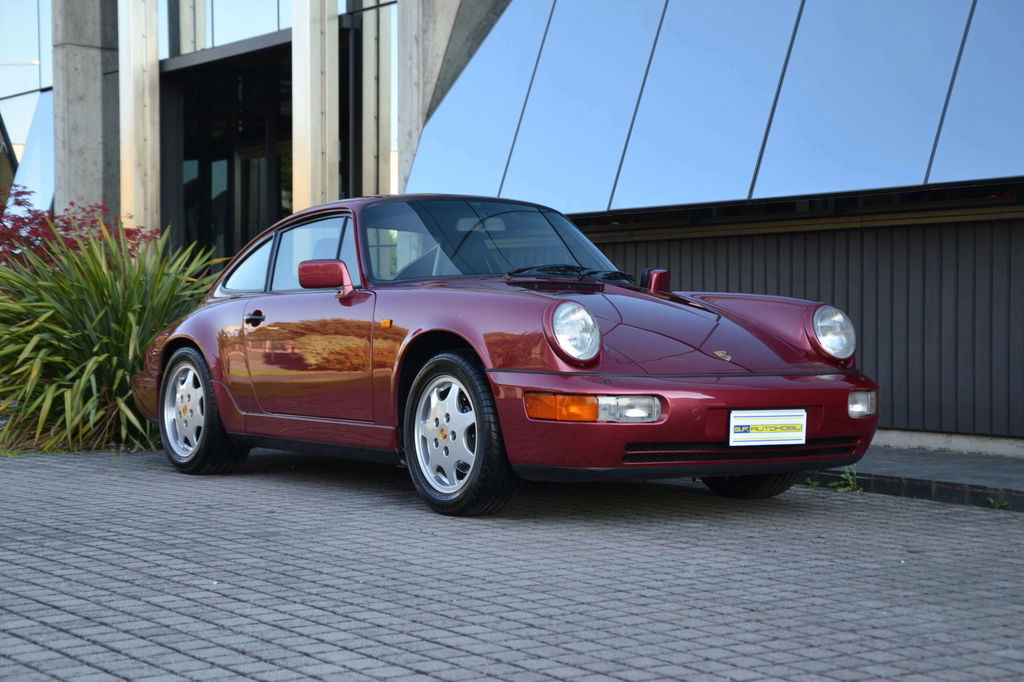 Porsche 964 Carrera 4