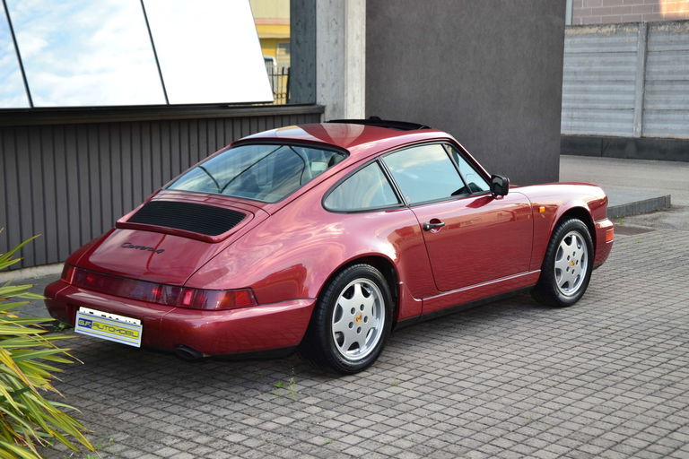 Porsche 964 Carrera 4
