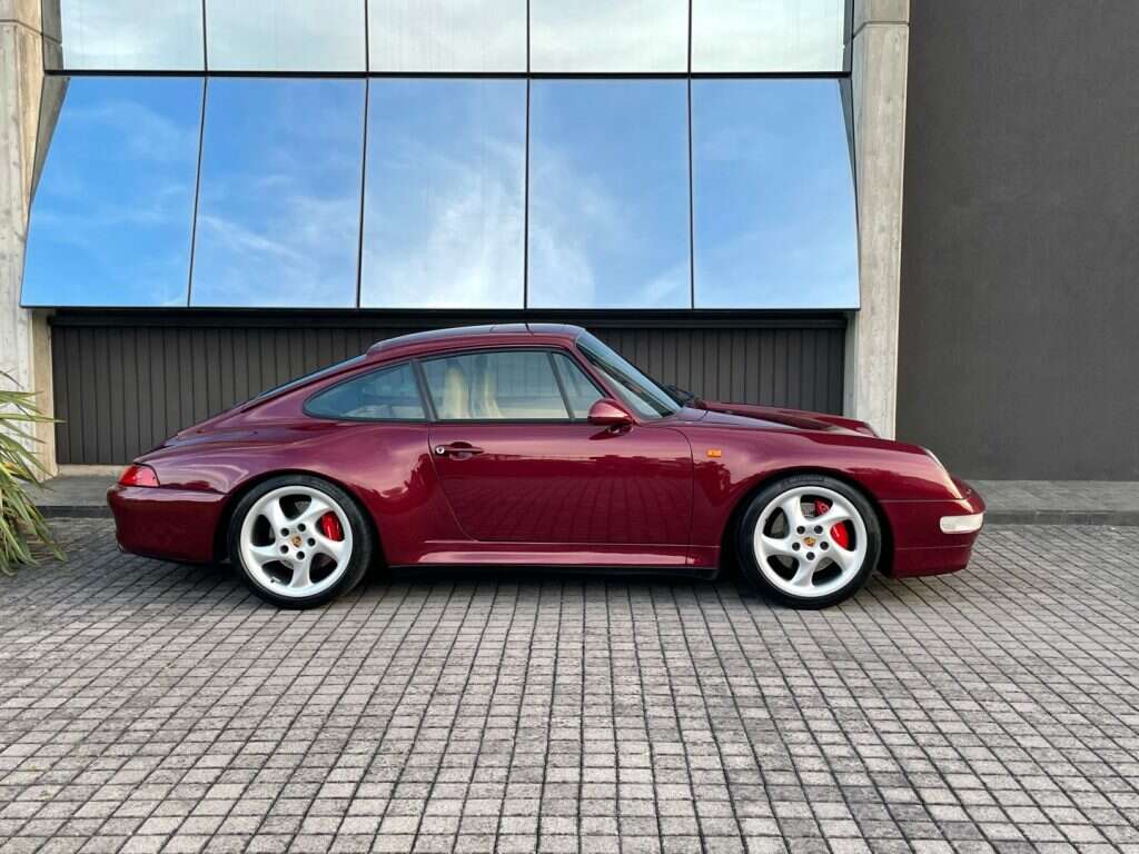 Porsche 993 Carrera 4S