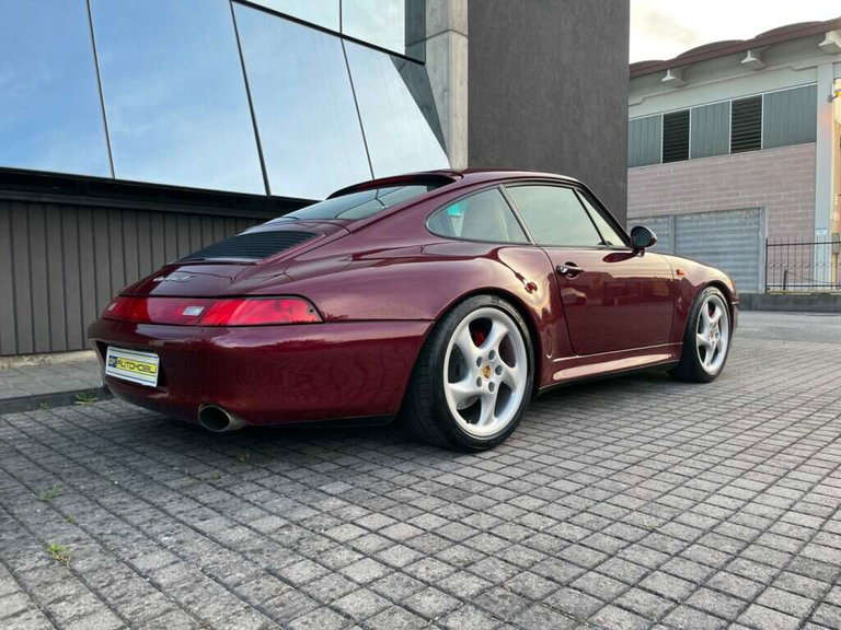 Porsche 993 Carrera 4S