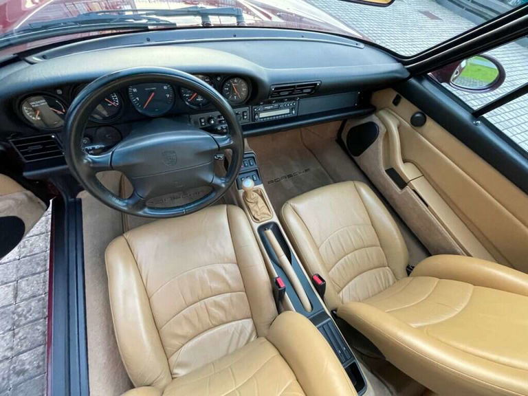 Porsche 993 Carrera 4S