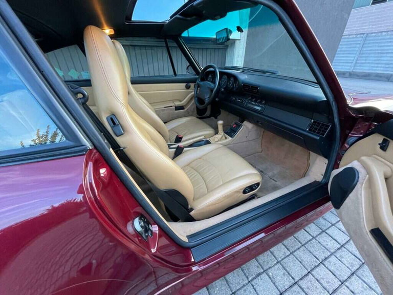 Porsche 993 Carrera 4S